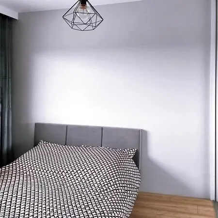 Elegant 1-bedroom Flat With Balcony Near Wroclaw