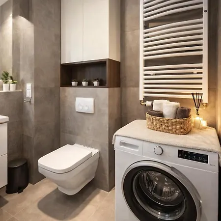 Apartmán Elegant 1-bedroom Flat With Balcony Near Wroclaw
